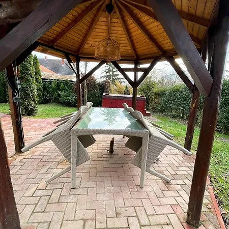 Relax Garden